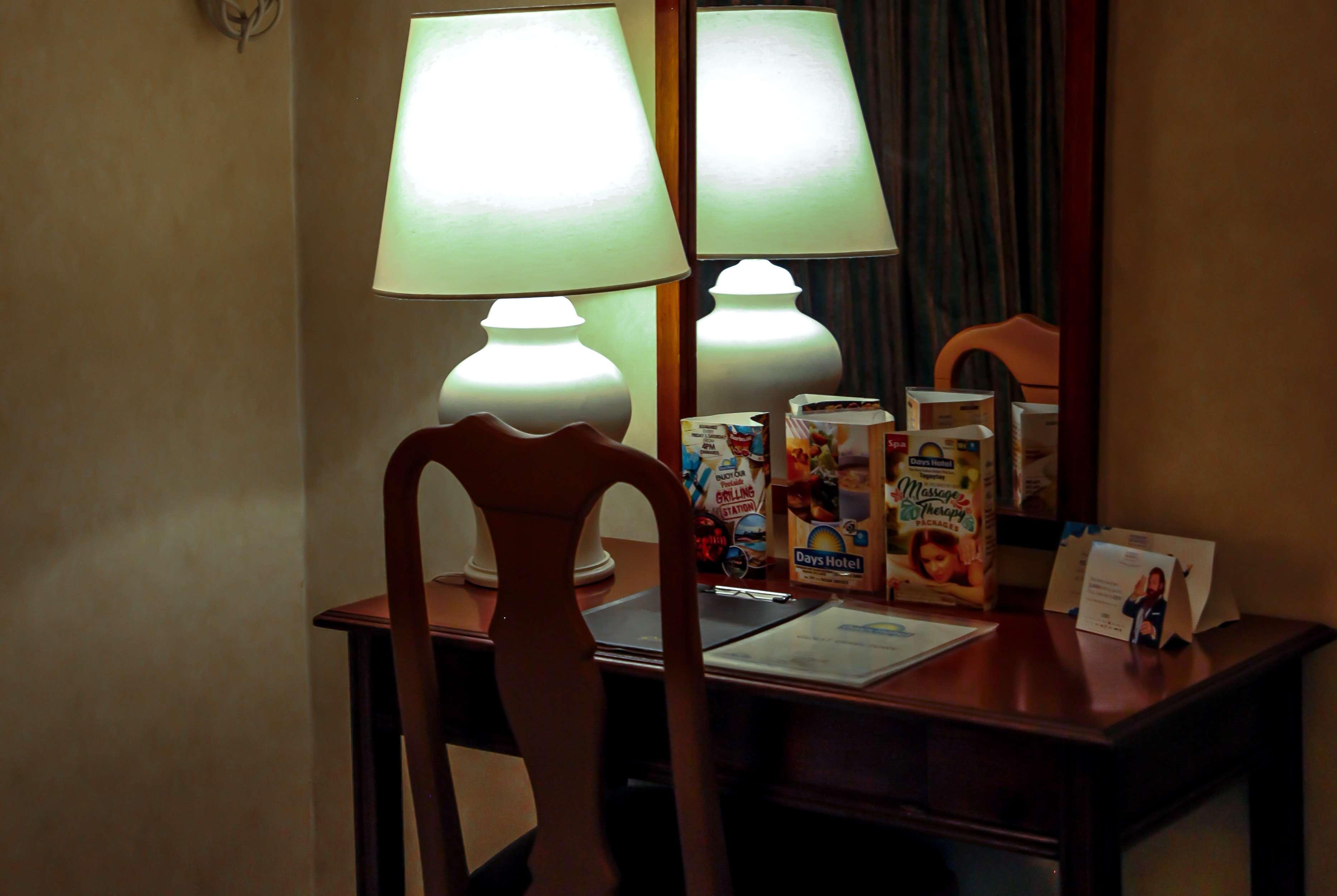 Days Hotel Tagaytay Tagaytay City Exterior foto