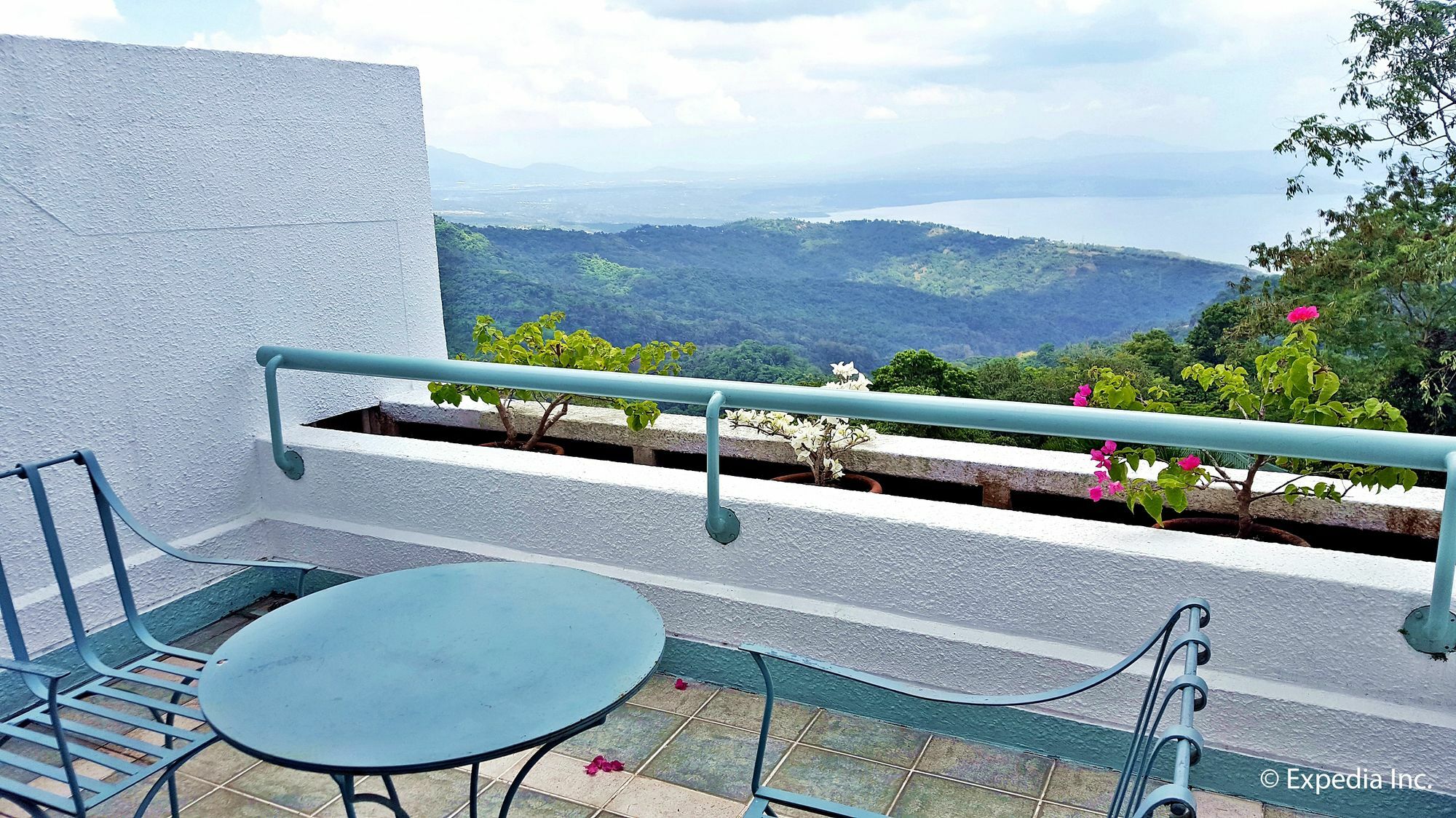 Days Hotel Tagaytay Tagaytay City Exterior foto